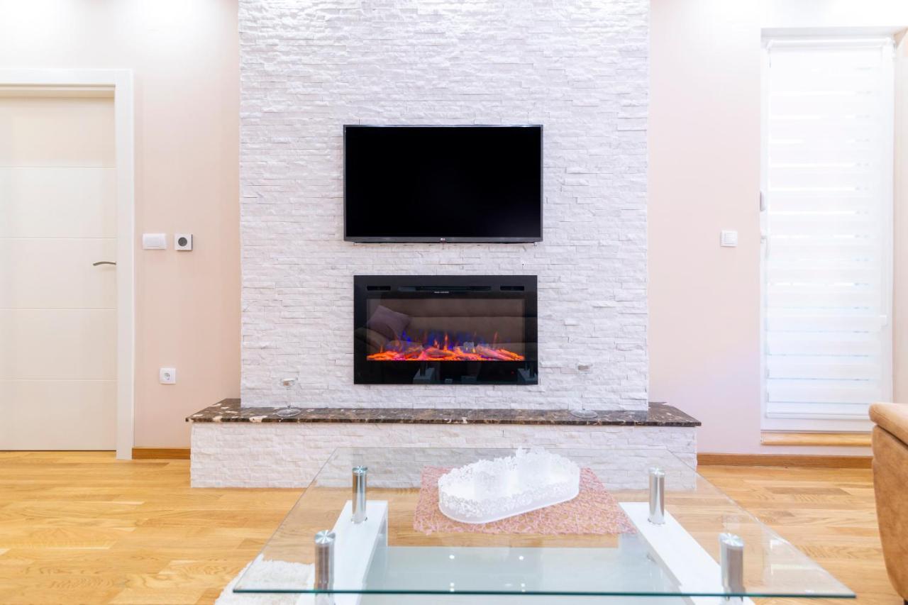 Mili Lux Apartman Novi Sad Eksteriør bilde